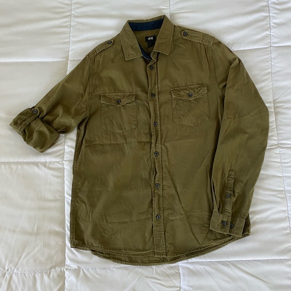 (SOLD on IG)H&M strappy button down - Picture 2 of 3